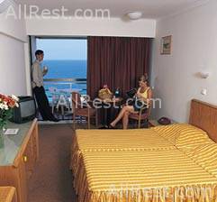 Blue Sky Beach Hotel 6